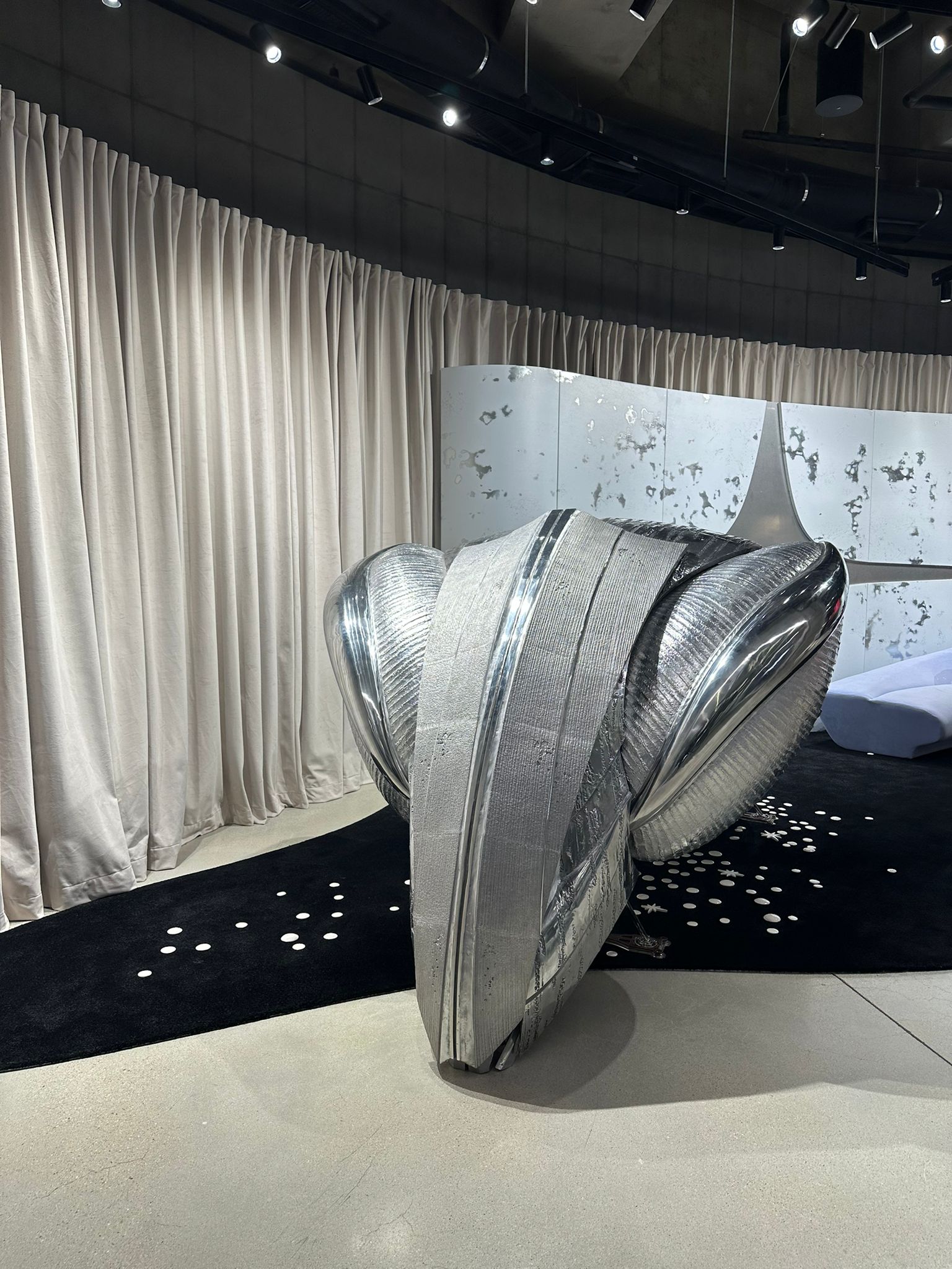 Haus Nowhere weird art